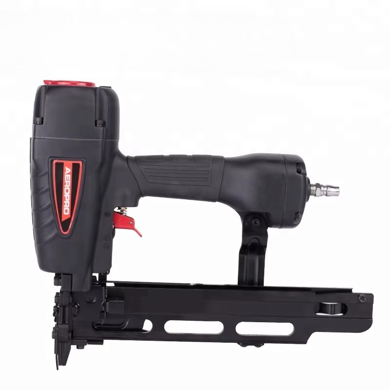 N851NP Pistola Sparachiodi Pne - Staple Gun Electric recensione e prezzo