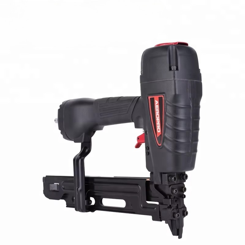 N851NP Pistola Sparachiodi Pne - Staple Gun Electric recensione e prezzo